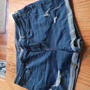 Universal Thread distressed jean shorts, size 20W